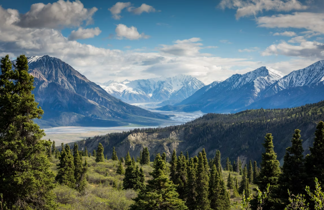Travel Yukon